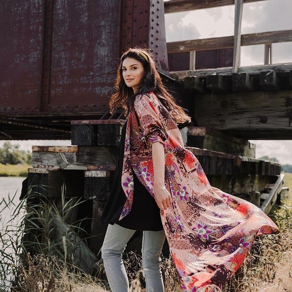 Brand new duster - Picture 3 of 4